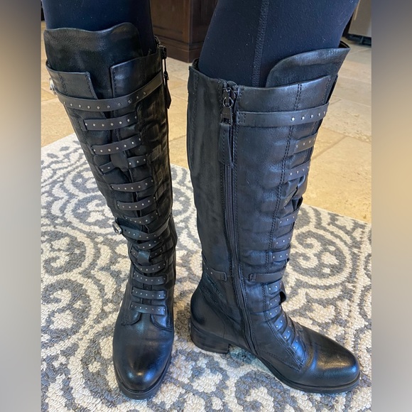 Gorgeous “Sandra” Miz Mooz knee high leather black boot size 40 - Picture 2 of 10